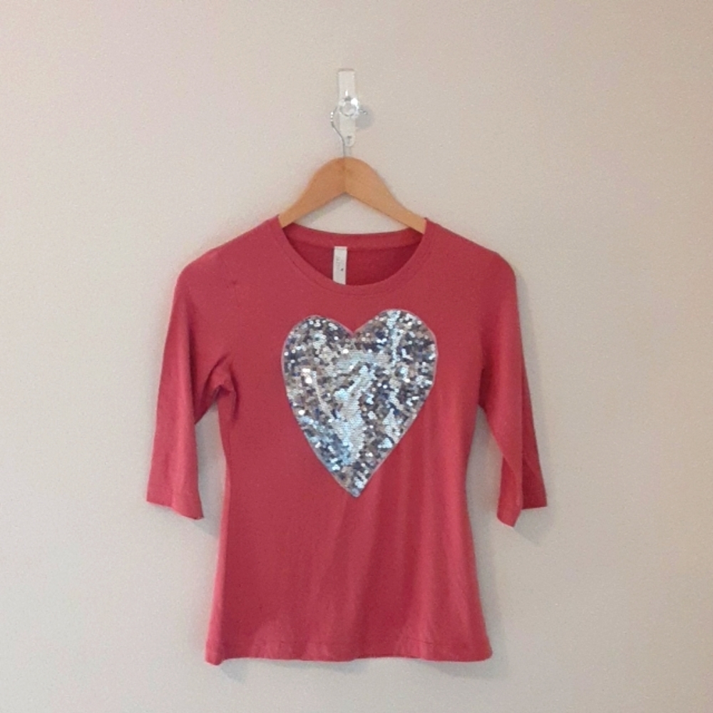NWT Mokara Sequin Heart Tee